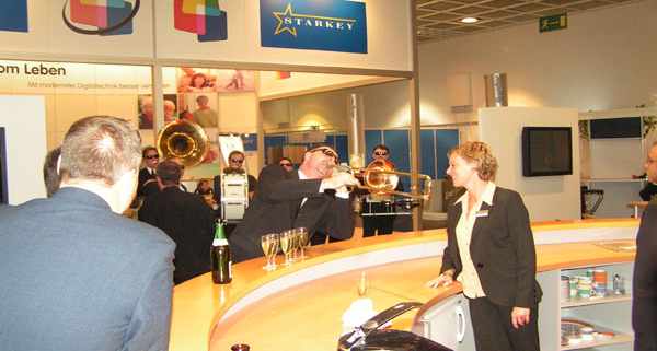 mobile-band-messestand-party-standparty-messe
